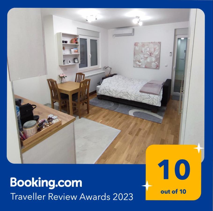 Morning Star Danica Apartment Surčin Екстериор снимка